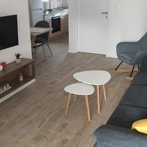 https://apartments-alen-vir.hotelinzadar.com